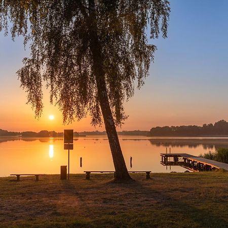 Gluecksraum - Modernes Apartment Mit Panoramablick, Kamin & Wohlfuehlambiente Krakow am See Εξωτερικό φωτογραφία